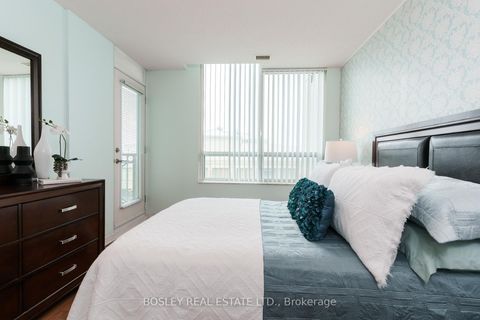 Photo 15 at 715 - 205 The Donway W, Don Mills, Toronto