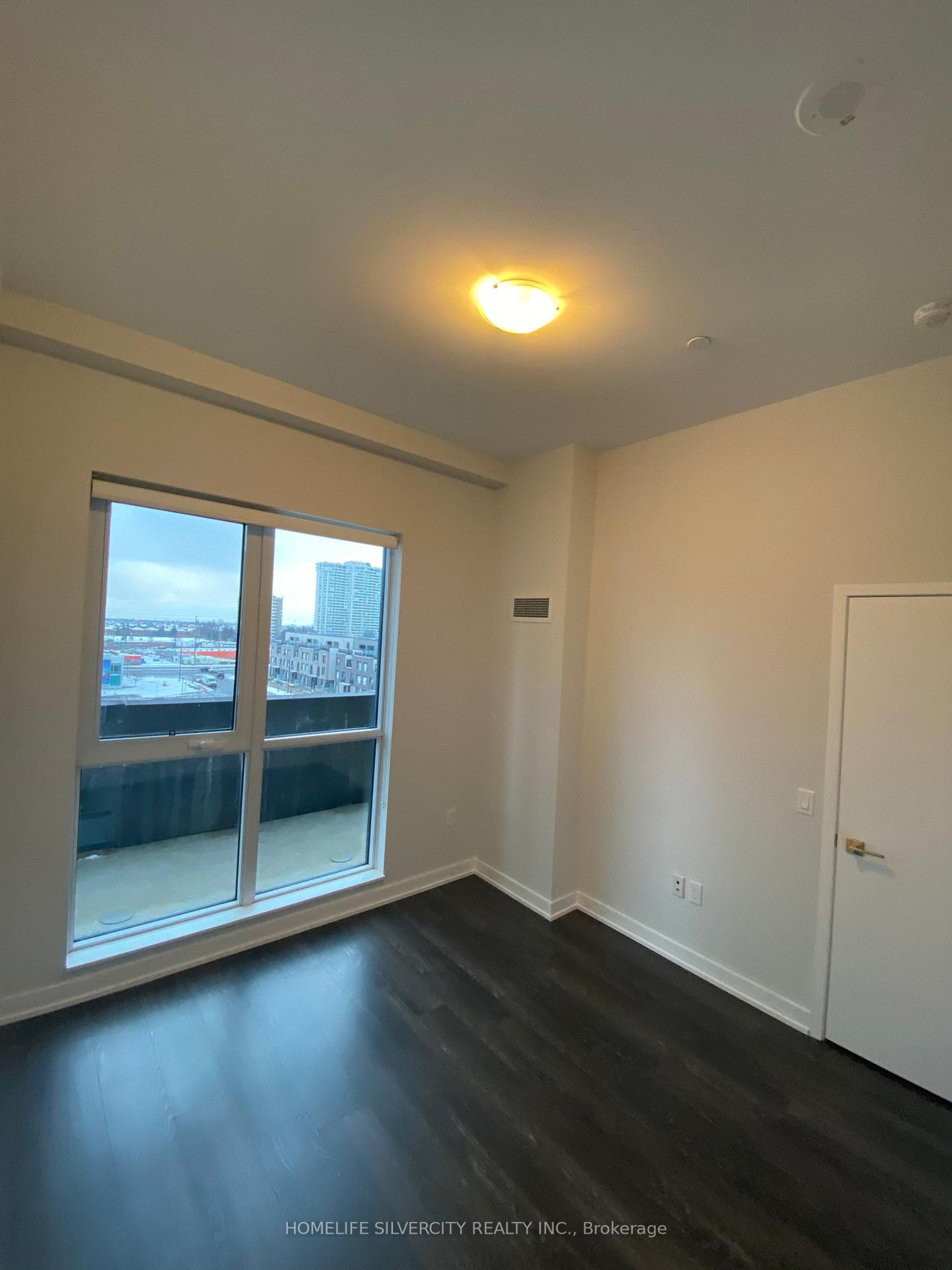 512 - 4055 Parkside Village Drive, City Centre, Mississauga 