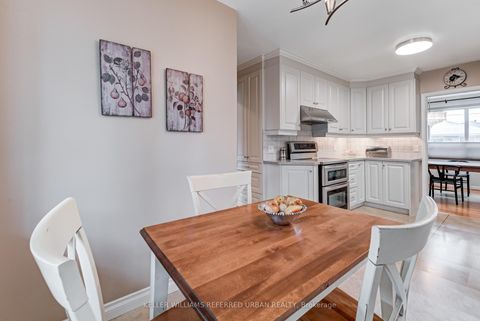 Photo 5 at 26 Foxmeadow Road, Richview, Toronto