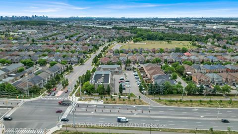 Photo 27 at 15 Royal Appian Crescent, Patterson, Vaughan