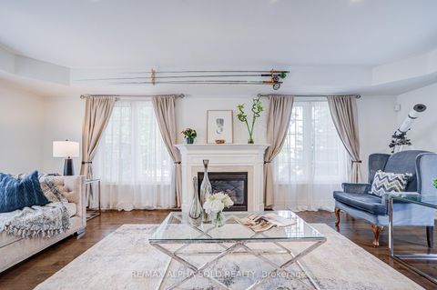Photo 5 at 144 Chapman Court, Aurora Grove, Aurora