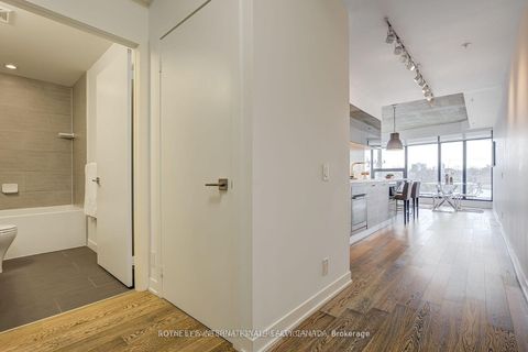 Photo 2 at 404 - 1239 Dundas Street W, Bellwoods, Toronto
