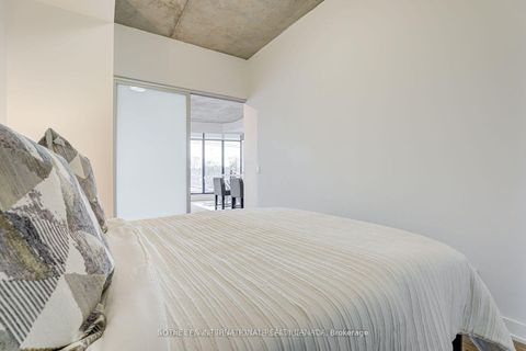 Photo 18 at 404 - 1239 Dundas Street W, Bellwoods, Toronto