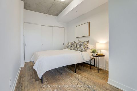 Photo 19 at 404 - 1239 Dundas Street W, Bellwoods, Toronto
