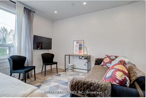 Photo 9 at 204 Oakcrest Avenue, Danforth, Toronto Photo 9 at 204 Oakcrest Avenue, Danforth, Toronto