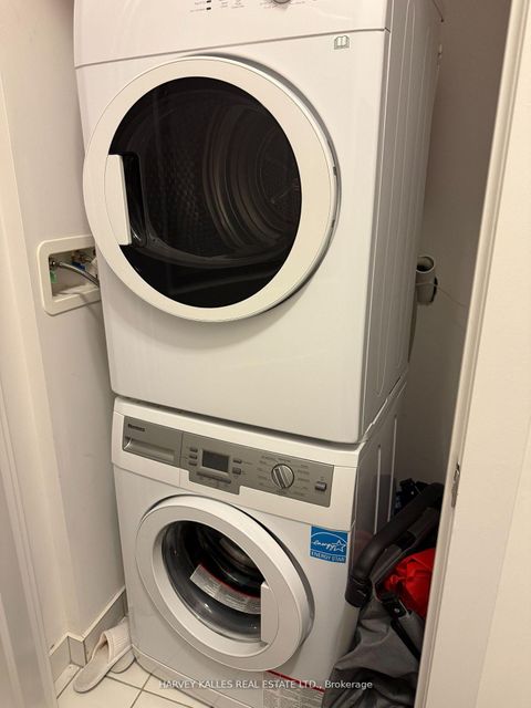 Photo 8 at 509 - 7 Kenaston Gardens, Bayview Village, Toronto