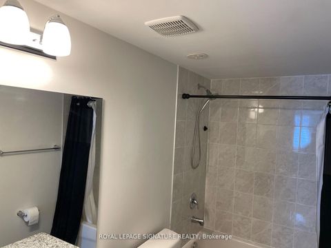 Photo 16 at 11 - 20 Woodstream Drive, Clairville, Toronto
