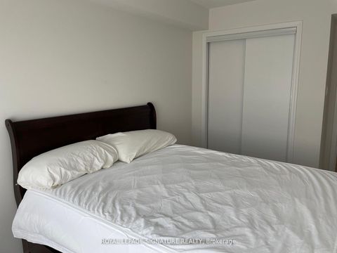 Photo 25 at 11 - 20 Woodstream Drive, Clairville, Toronto