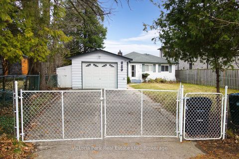 Photo 5 at 629 Lakelands Avenue, Alcona, Innisfil