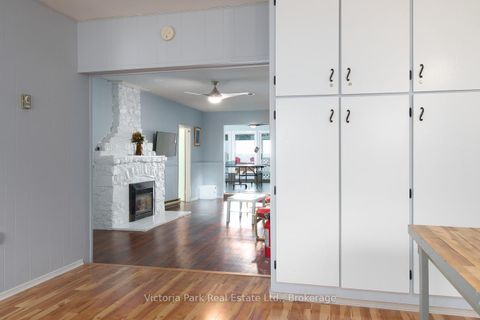 Photo 14 at 629 Lakelands Avenue, Alcona, Innisfil