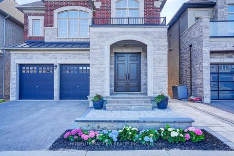 Photo 1 at 326 Worthington Avenue, Oak Ridges, Richmond Hill