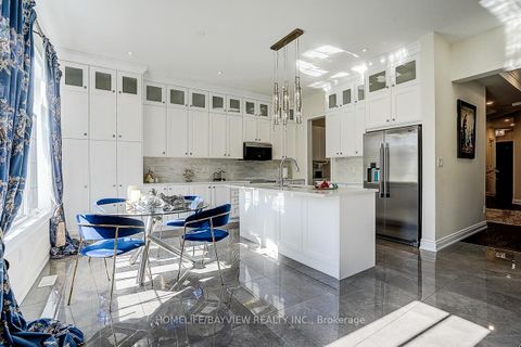 Photo 9 at 326 Worthington Avenue, Oak Ridges, Richmond Hill Photo 9 at 326 Worthington Avenue, Oak Ridges, Richmond Hill