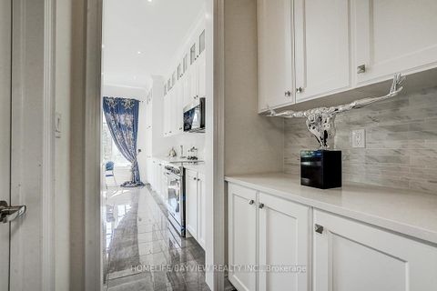 Photo 10 at 326 Worthington Avenue, Oak Ridges, Richmond Hill