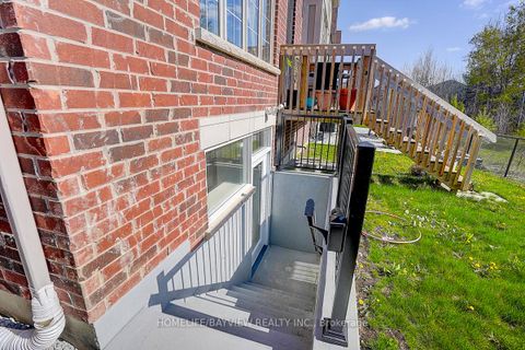 Photo 11 at 326 Worthington Avenue, Oak Ridges, Richmond Hill Photo 11 at 326 Worthington Avenue, Oak Ridges, Richmond Hill