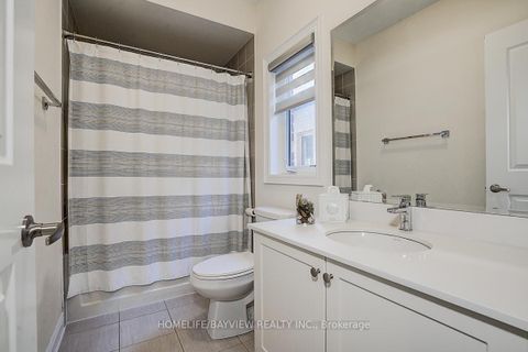 Photo 21 at 326 Worthington Avenue, Oak Ridges, Richmond Hill Photo 21 at 326 Worthington Avenue, Oak Ridges, Richmond Hill