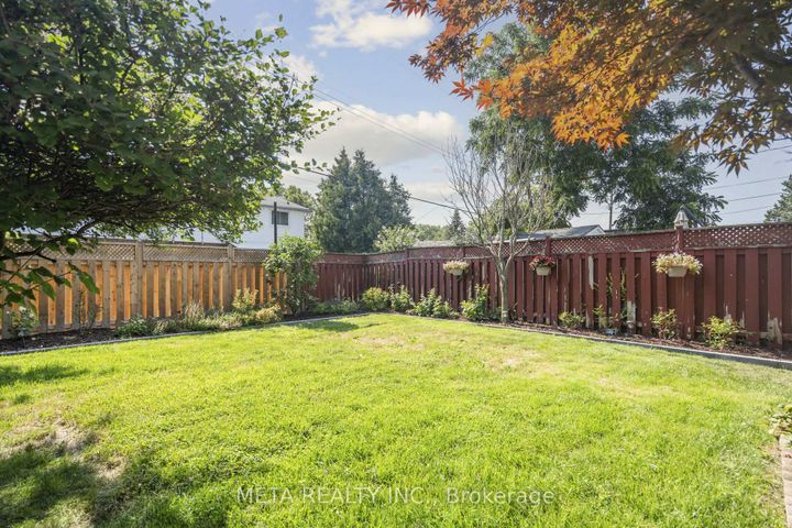 Photo 22 at 159 St. Andrews Drive, Vincent, Hamilton