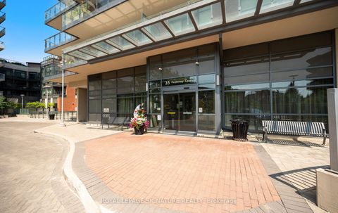 Photo 2 at 807 - 35 Fontenay Court, Humber Valley, Toronto