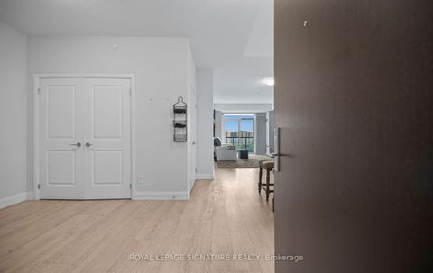 Photo 6 at 807 - 35 Fontenay Court, Humber Valley, Toronto Photo 6 at 807 - 35 Fontenay Court, Humber Valley, Toronto