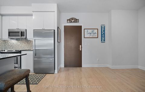 Photo 7 at 807 - 35 Fontenay Court, Humber Valley, Toronto