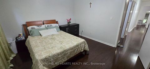 Photo 12 at 24 - 152 Homestead Road, West Hill, Toronto