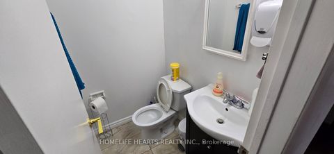 Photo 19 at 24 - 152 Homestead Road, West Hill, Toronto