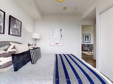 Photo 23 at 2711 - 50 Ordnance Street, Niagara, Toronto