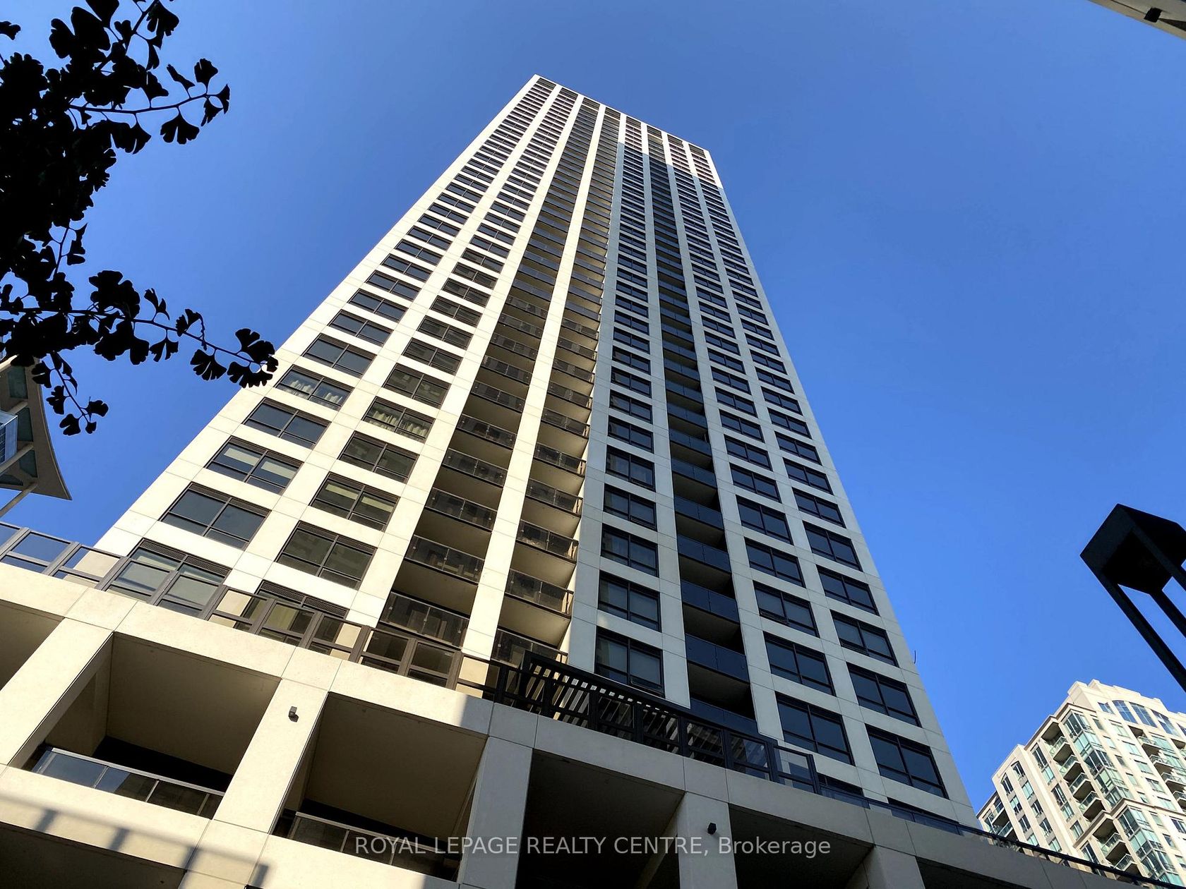 1211 - 30 Elm Drive W, City Centre, Mississauga 
