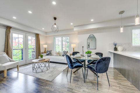Photo 11 at 22 - 2468 Post Road, RO River Oaks, Oakville