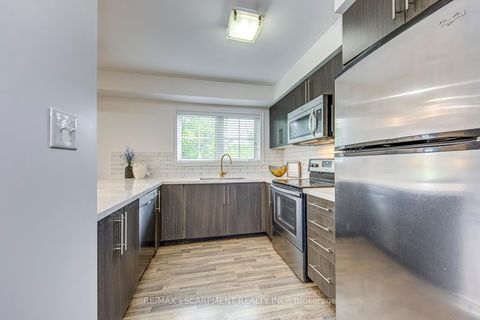Photo 13 at 22 - 2468 Post Road, RO River Oaks, Oakville