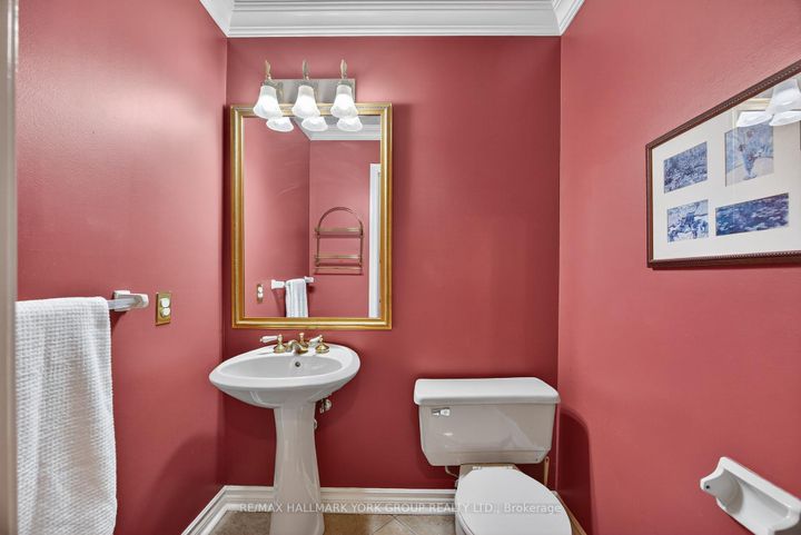 Photo 22 at 64 Craigleith Crescent, Oak Ridges Lake Wilcox, Richmond Hill