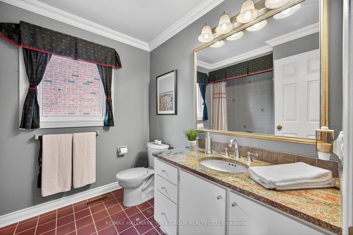 Photo 32 at 64 Craigleith Crescent, Oak Ridges Lake Wilcox, Richmond Hill