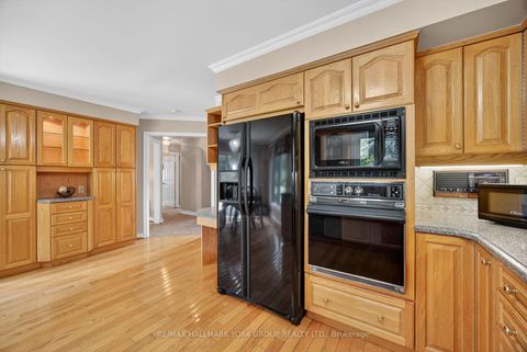 Photo 12 at 64 Craigleith Crescent, Oak Ridges Lake Wilcox, Richmond Hill