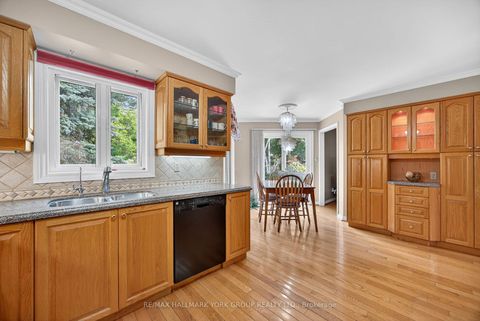 Photo 13 at 64 Craigleith Crescent, Oak Ridges Lake Wilcox, Richmond Hill