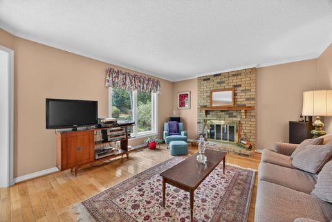 Photo 18 at 64 Craigleith Crescent, Oak Ridges Lake Wilcox, Richmond Hill