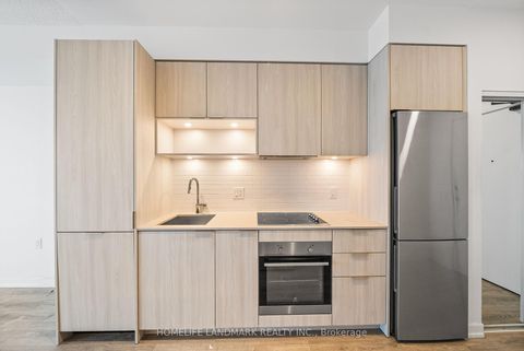 Photo 14 at 1507 - 20 TUBMAN Avenue, Regent Park, Toronto
