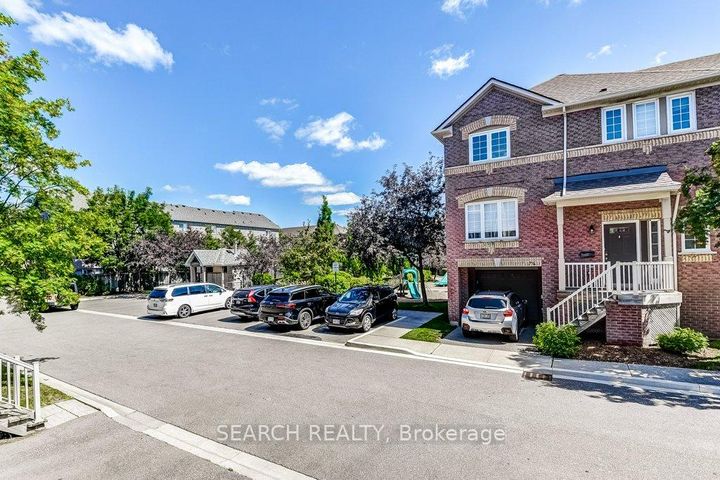 Photo 1 at 77 - 5535 Glen Erin Drive, Central Erin Mills, Mississauga