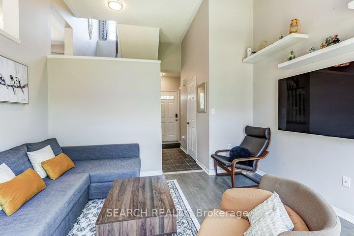 Photo 7 at 77 - 5535 Glen Erin Drive, Central Erin Mills, Mississauga