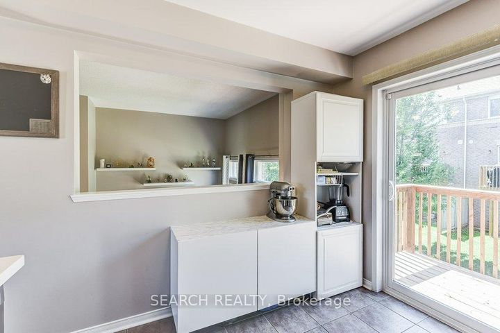Photo 10 at 77 - 5535 Glen Erin Drive, Central Erin Mills, Mississauga