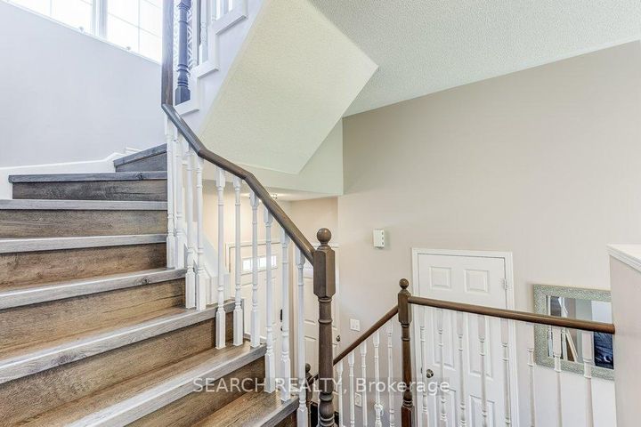 Photo 14 at 77 - 5535 Glen Erin Drive, Central Erin Mills, Mississauga
