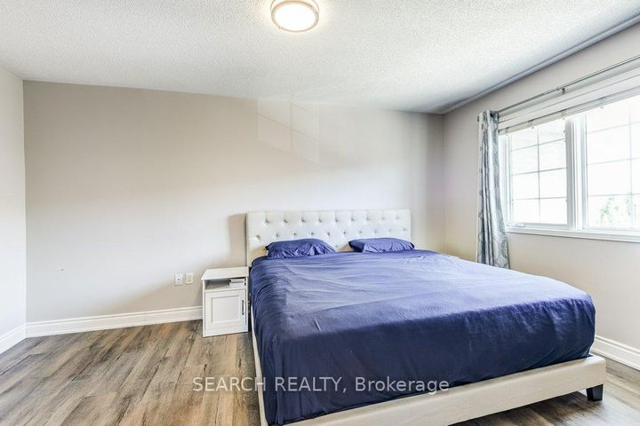 Photo 16 at 77 - 5535 Glen Erin Drive, Central Erin Mills, Mississauga