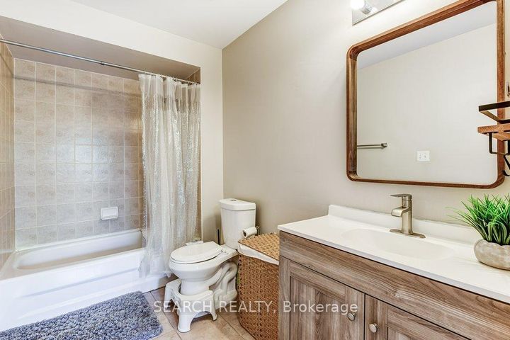 Photo 21 at 77 - 5535 Glen Erin Drive, Central Erin Mills, Mississauga