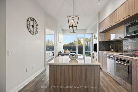Photo 3 at 316 - 4800 Highway 7, East Woodbridge, Vaughan