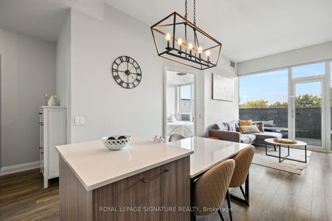 Photo 5 at 316 - 4800 Highway 7, East Woodbridge, Vaughan