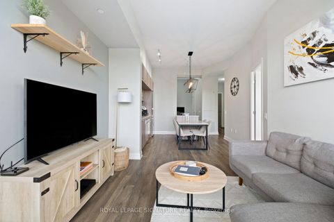 Photo 12 at 316 - 4800 Highway 7, East Woodbridge, Vaughan