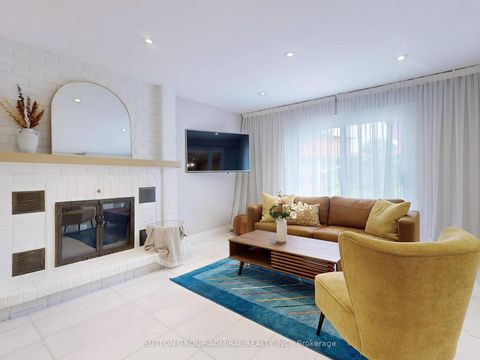 Photo 7 at 160 Marwood Place, Maple, Vaughan