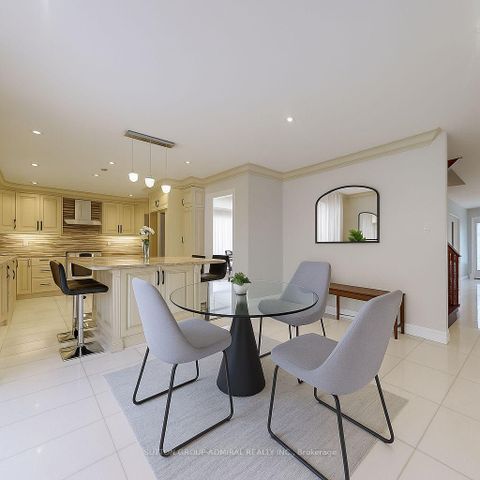 Photo 11 at 160 Marwood Place, Maple, Vaughan