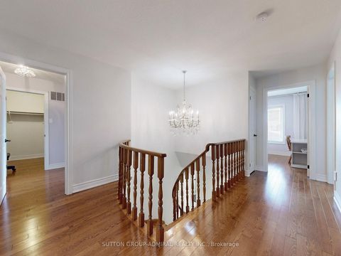 Photo 17 at 160 Marwood Place, Maple, Vaughan