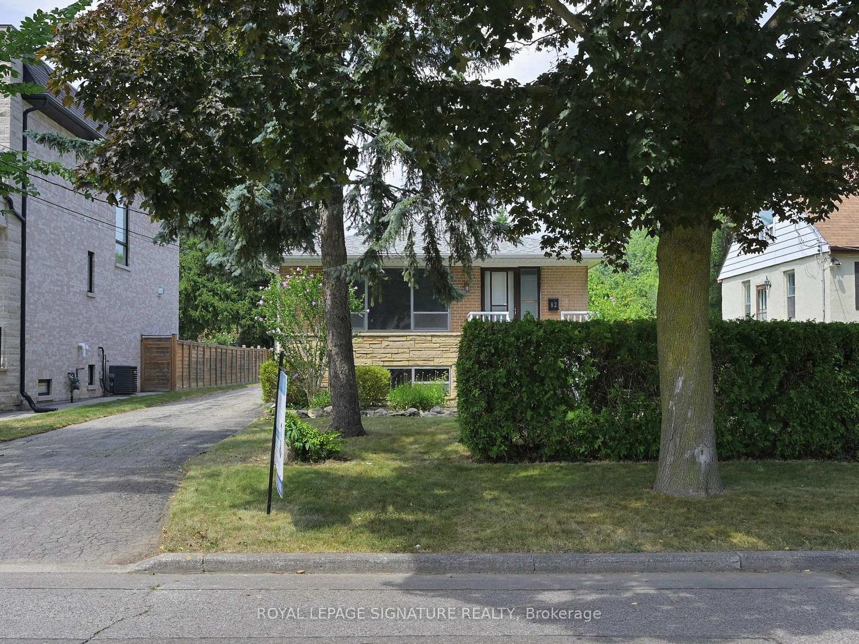82 Northwood Drive, Newtonbrook East, Toronto 