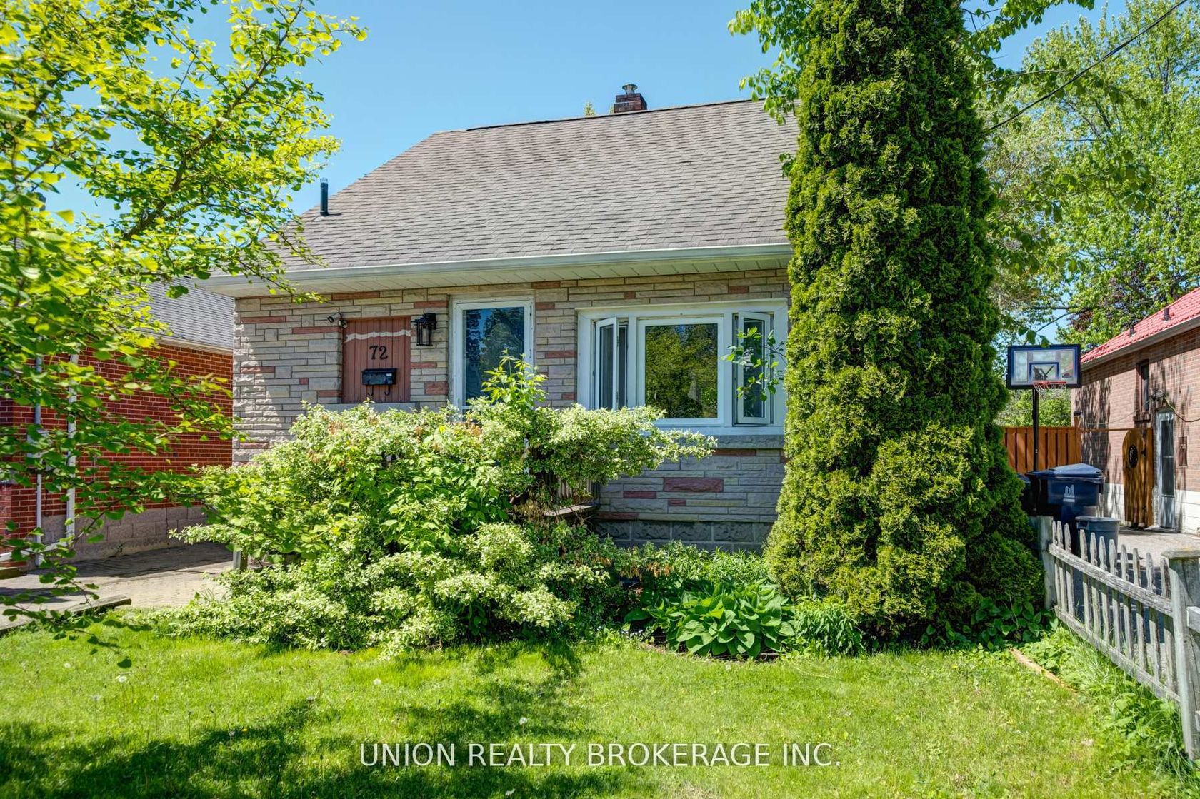 72 Sandown Avenue, Cliffside, Toronto 