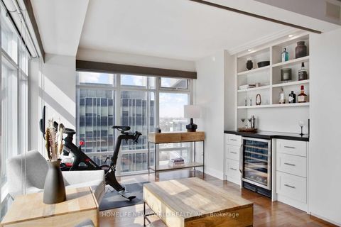 Photo 10 at 2105 - 2181 Yonge Street, Mount Pleasant West, Toronto